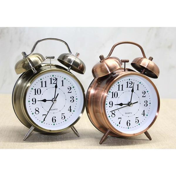 Metal Çalar Saat - Image 1