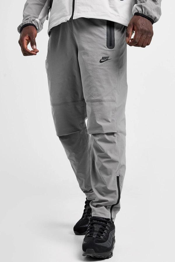 Nike Sportswear Tech Woven Open-Hem Trousers Erkek Dokuma Eşofman Altı Gri - Image 1
