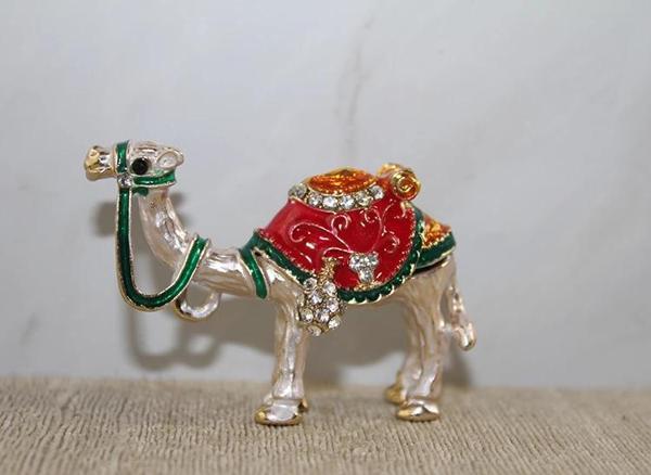 MDB Swarovski Taşlı Minik Figür - Deve Model 2 - Image 1