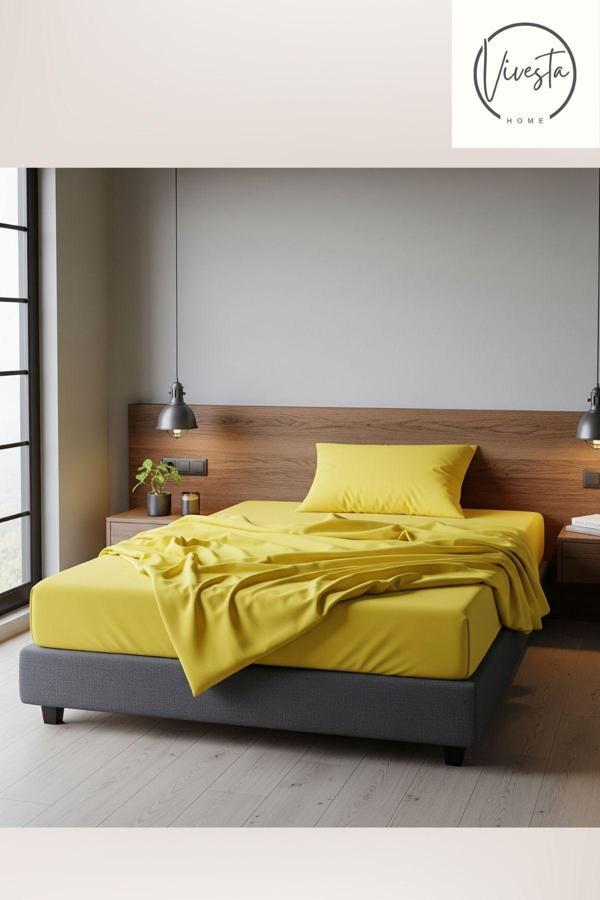 Vivesta Home “Sarı Renk Lastikli Çarşaf Seti 100×200 Cm Tek Kişilik – Yumuşak Kumaş, Yastık Kılıflı - Image 1