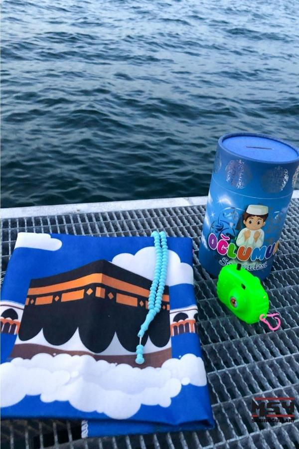 Kurtal Oğlumun Seccadesi - Kumbara Kutulu Çocuk Namaz Seti - Image 1