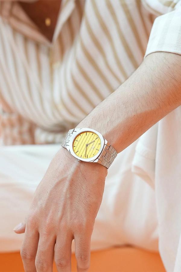 Ferro FM43004A-A4 Quartz Çelik Gri Sarı Kadran 39 mm Erkek Kol Saati - Image 1