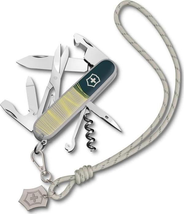 Victorinox 1.3909.E223 Companion Çakı New York Style - Image 1