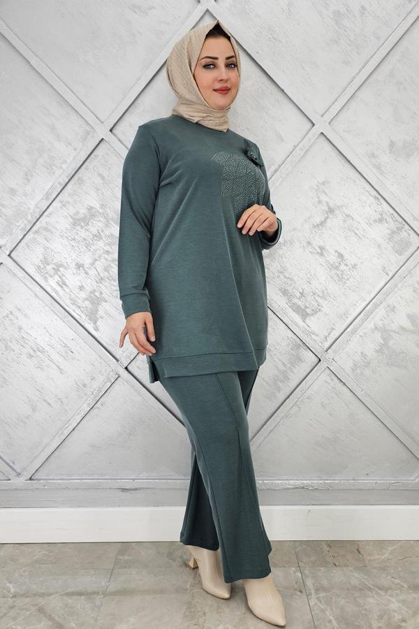KADIN DİKME VE TAŞ DETAYLI TESETTÜR TAKIM - Image 1