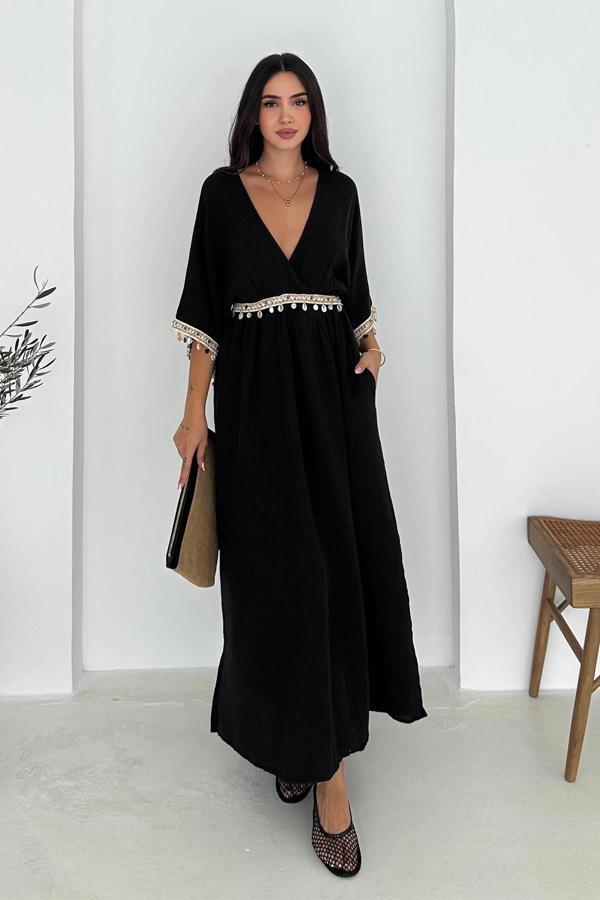 Anvelop Yaka Pullu Elbise Siyah - Image 1