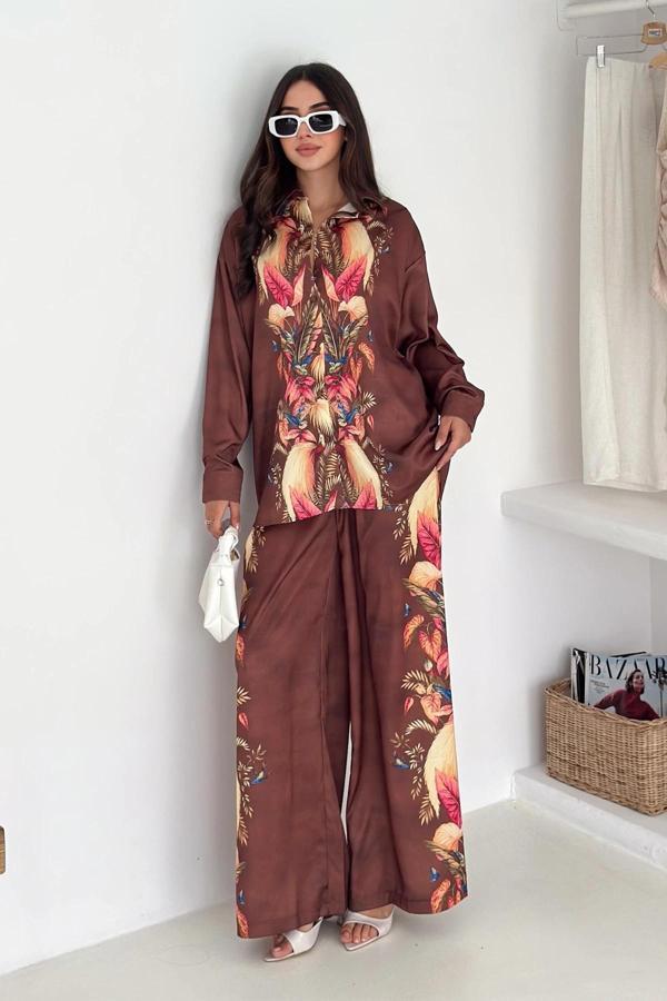 Saten Kumaş Desenli Takım Kahverengi - Image 1