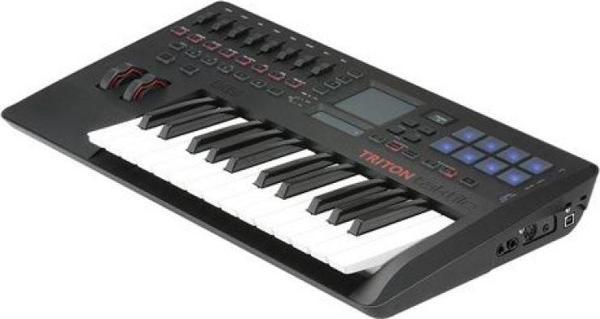 Korg Triton Taktile - 25 - Image 1