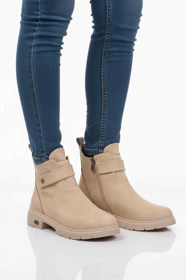 Bej Nubuk Kürklü Kaymaz Soğuğa Dirençli Kadın Bot PC-55336 Z - Image 1