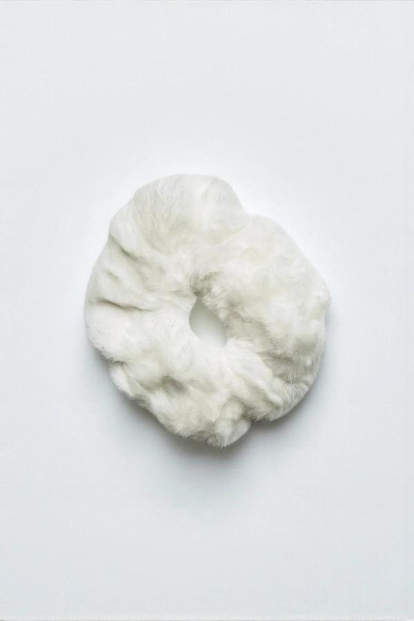 SOFT PELUŞ LASTİK TOKA - Image 1