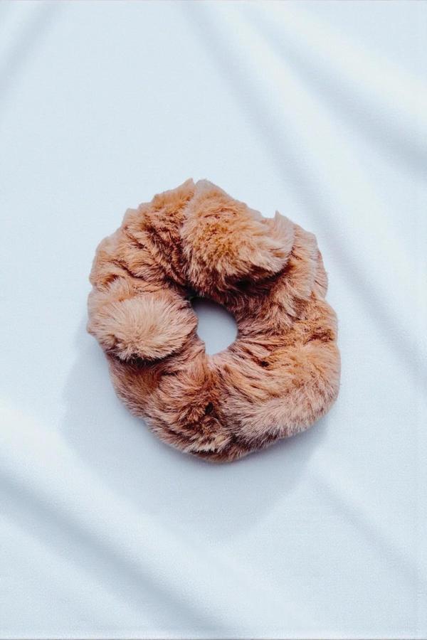 SOFT PELUŞ LASTİK TOKA - Image 1