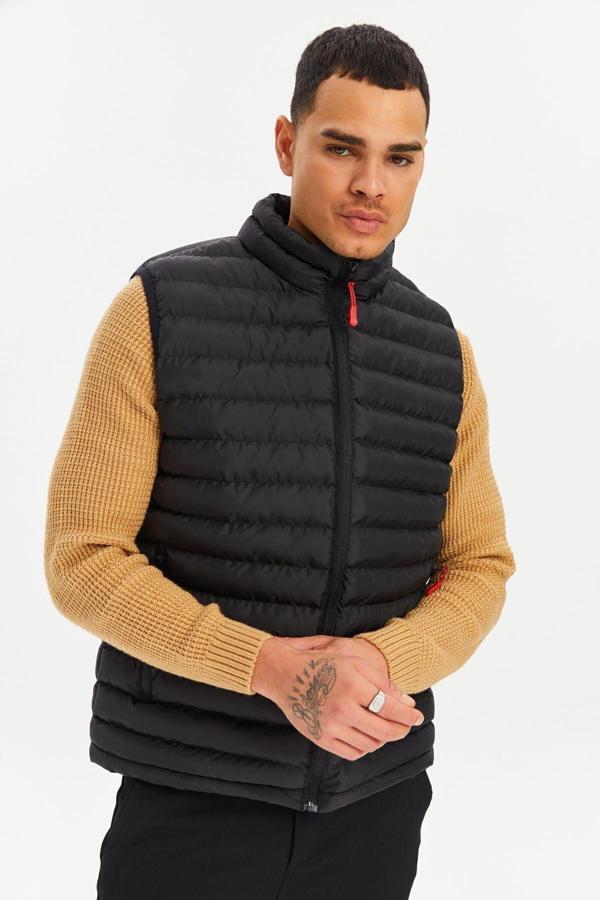 Erkek Siyah Astarlı Rüzgar Geçirmez Şişme Yelek | 3XL - Image 1