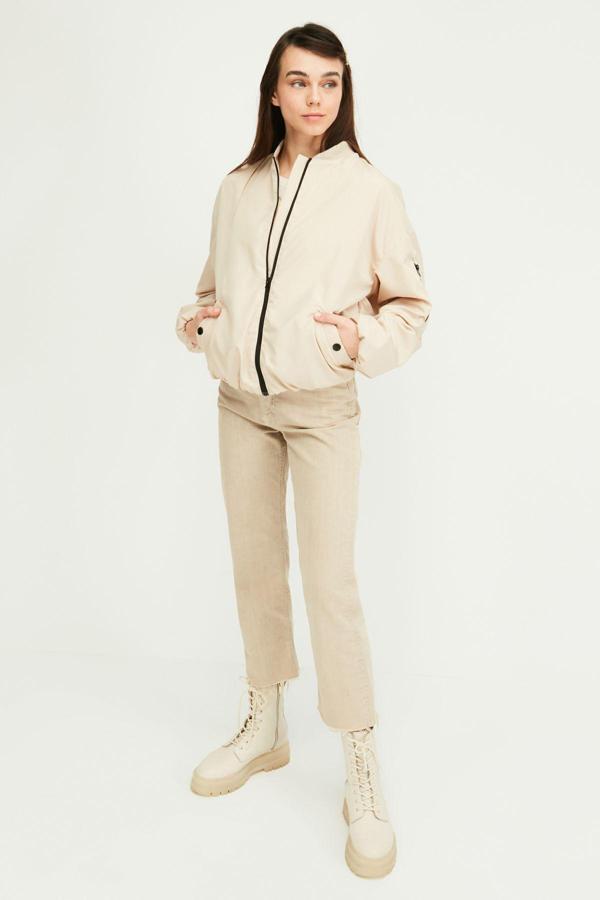 Kadın Içi Astarlı Rüzgar Geçirmez Kolej Yaka Siyah Mont | XL - Image 1