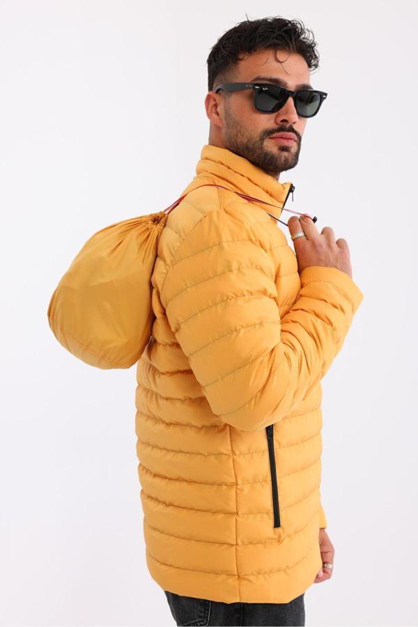 Erkek Rüzgar Geçirmez Taşınabilir Çantalı Sıcak Tutan Elyaf Dolgulu Hafif Şişme Sarı Mont | XL - Image 1