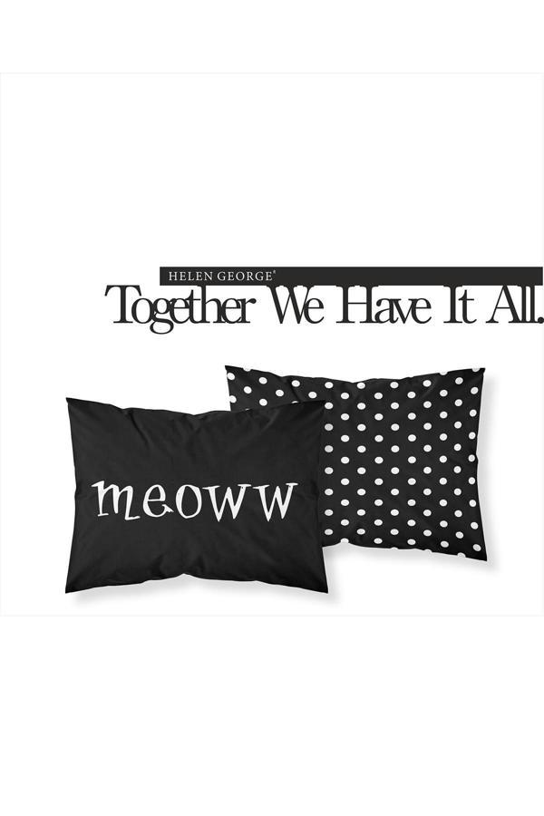 Helen George Besties Yastık Kılıfları - Image 1