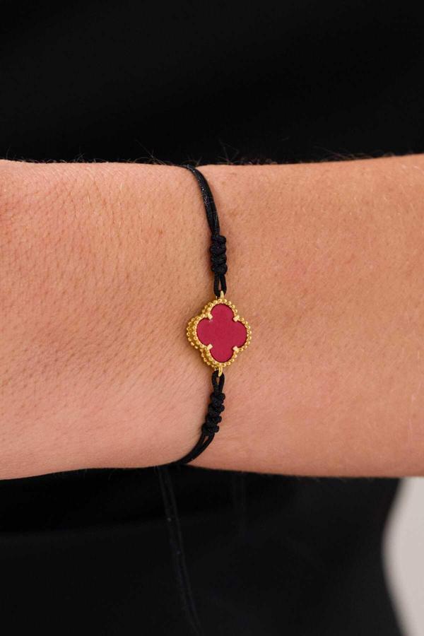 Acestes Design Işıltılı Yonca Şans Çiçeği Zarif Tasarım Kırmızı Renk Taş Ve İthal Siyah Renk İp Gümüş Bileklik - Image 1