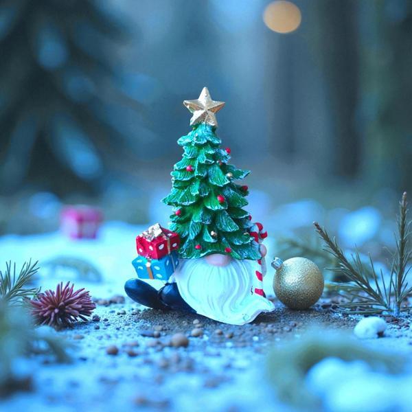 YILBAŞI AĞACI  NOEL BİBLO ÇAM AĞACI 18 CM DEKORATİF YILBAŞI BİBLO YILBAŞI OBJELERİ - Image 1