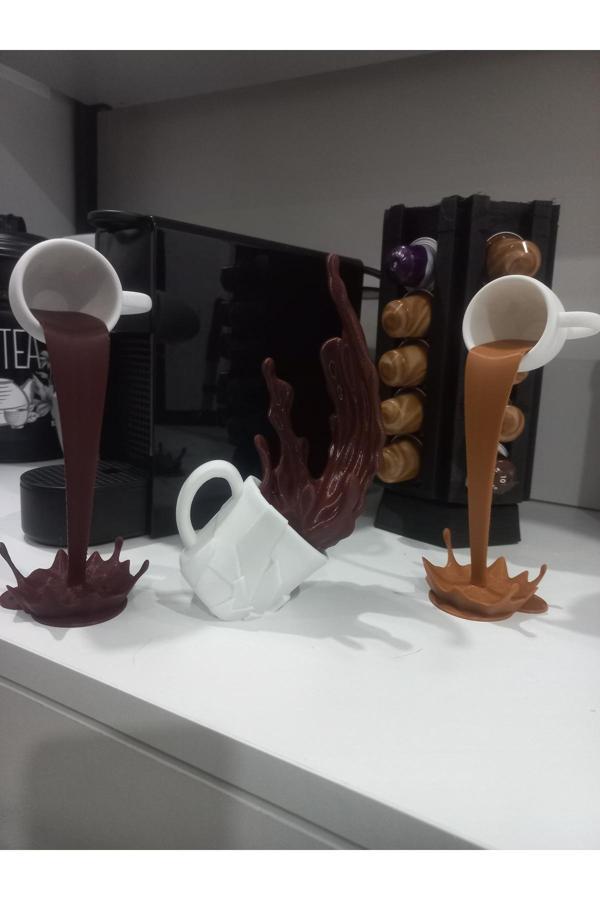 Karma Atölye 3Lü Kahve Köşesi 3D Dökülen Kahve Çikolata Biblo Figür - Image 1