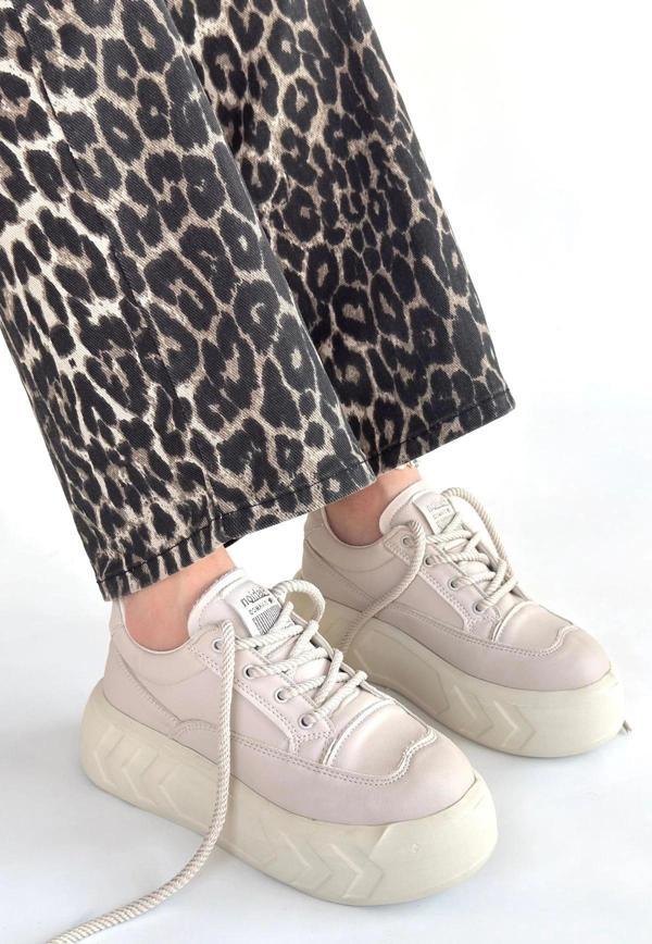 BİÇOMİ Emwa Bej Cilt Bağcıklı Spor Ayakkabı - Image 1