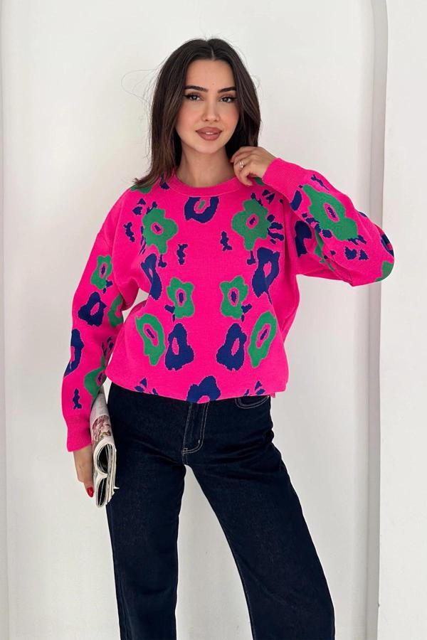 Bisiklet Yaka Uzun Kollu Çiçek Desenli Oversize Triko Kazak Pembe - Image 1