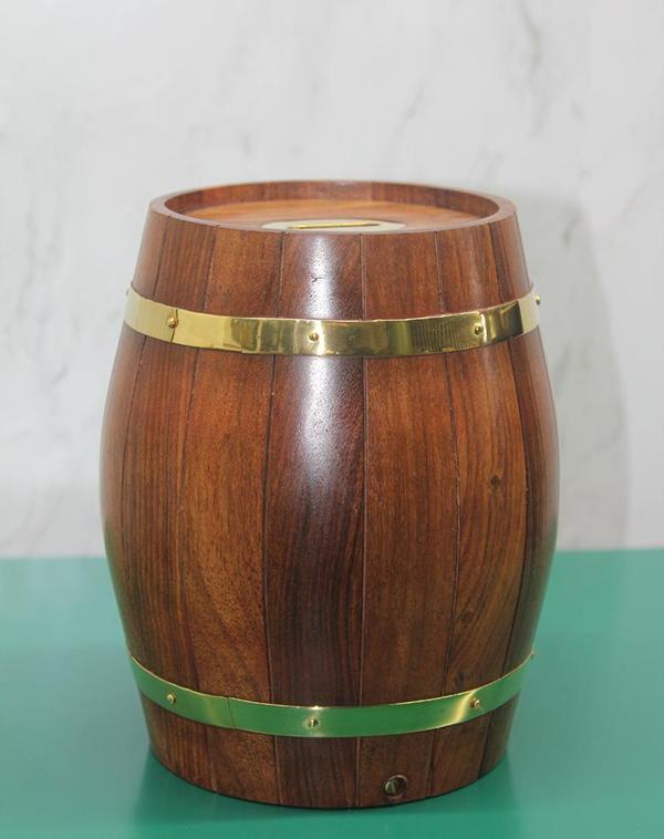 Pirinç Detaylı Fıçı Kumbara Model 3 - Image 1