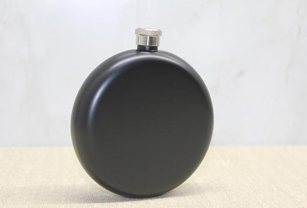 Yuvarlak Tekli Matara 8 Oz Siyah - Image 1