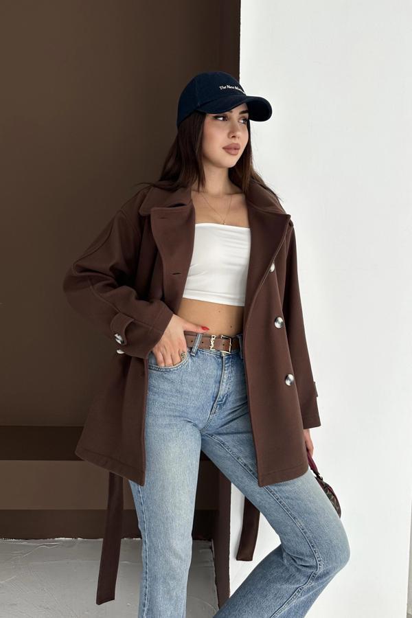 Belden Bağlamalı Düğmeli Kısa Kaşe Kaban - Image 1