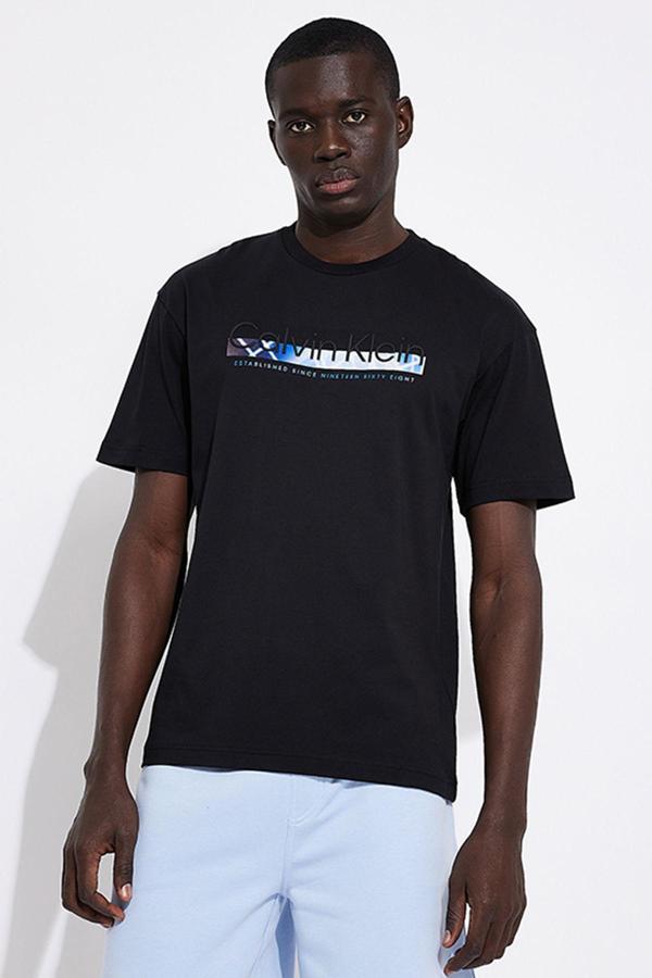 Calvin Klein Baskılı Erkek T-shirt - Image 1