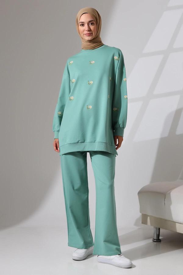 Kadın Mint Yeşili Mevsimlik Penye Alt Üst Spor ve Rahat Tesettür Takım - Image 1
