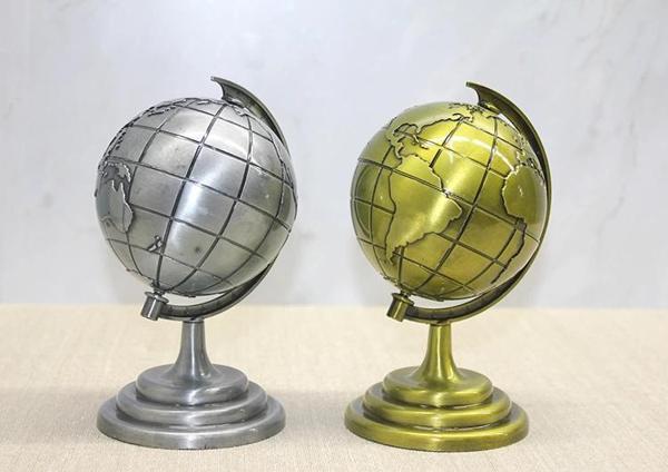 Metal Dünya Küre Model 1 - Image 1