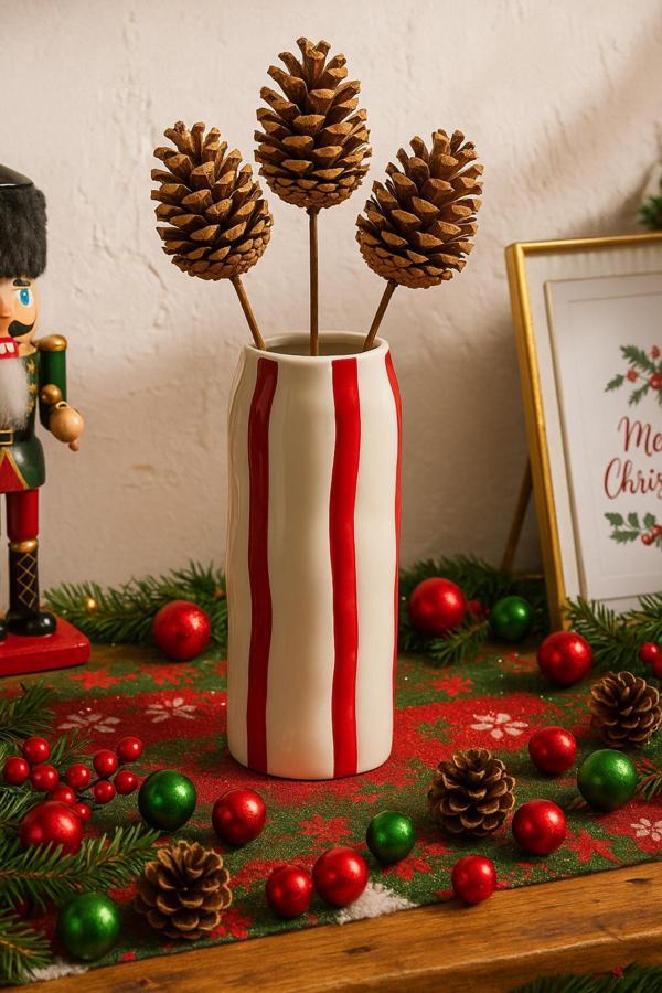 Waldern 3 lü Çubuklu Kozalak Süs Altın Yılbaşı Süsü - Image 1