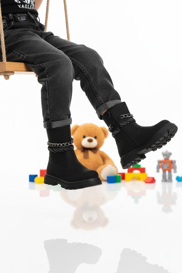 Siyah İçi Polarlı Kaymaz Kız Çocuk Çizme Duru F - Image 1