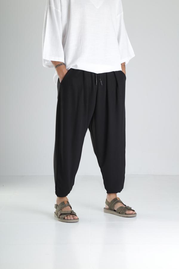 Siyah Pileli Yarım Şalvar COC1281 - Image 1