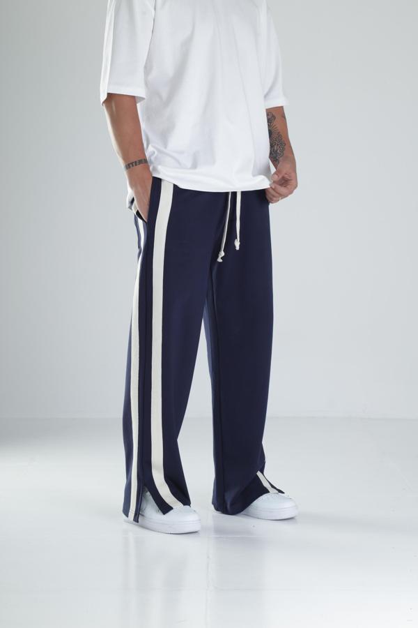 Şeritli Yırtmaç Detaylı İndigo Eşofman COC1499 - Image 1