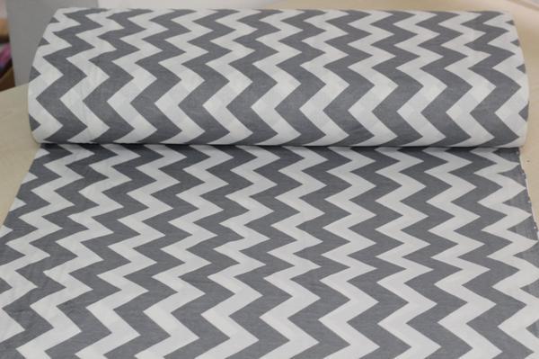 Gri Zik Zak Desenli Pamuklu Nevresimlik Kumaş 100*240 cm  Metrelik Çarşaf Yastık Ev Tekstil Kumaşı - Image 1