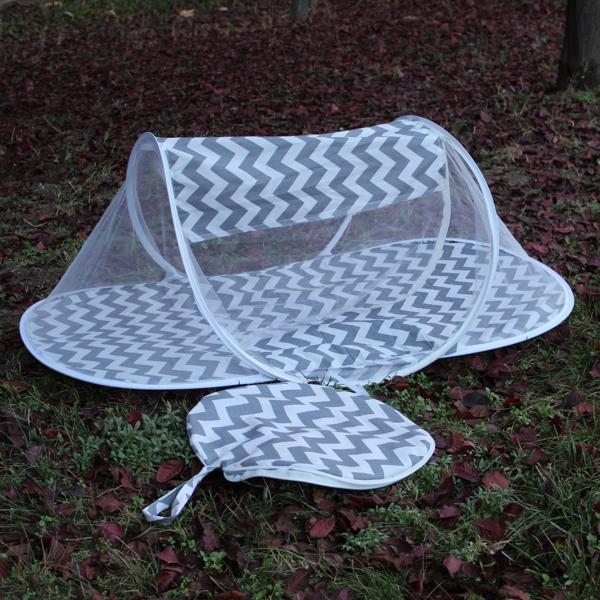 Çantalı Katlanabilir Bebek Cibinlik Gölgelik Çadırı 60X120 cm  Gri Zigzag Desenli Sinek ve Haşere Koruma - Image 1