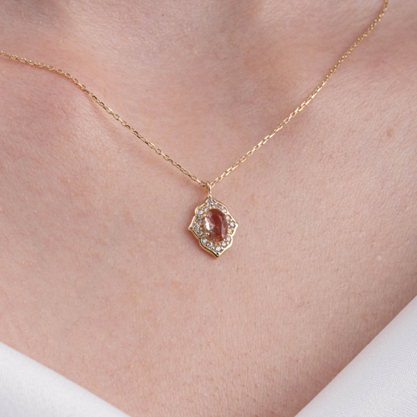 Altın Kolye - Vintage Zultanit Taşlı Minimal Tarz Tasarım 14 Ayar Doğal Taşlı Altın Kolye - Image 1