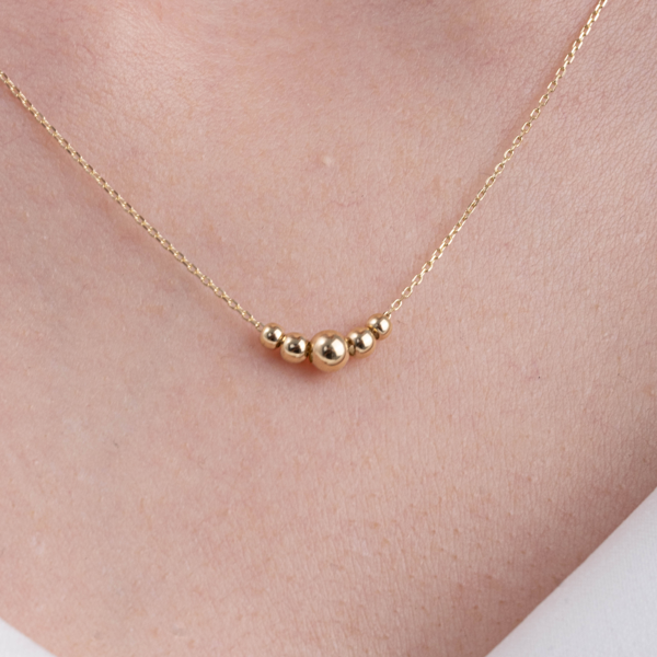 Altın Kolye - 14 Ayar Top Altın Kolye-Beş Toplu Modern Tasarım Altın Kolye - Image 1