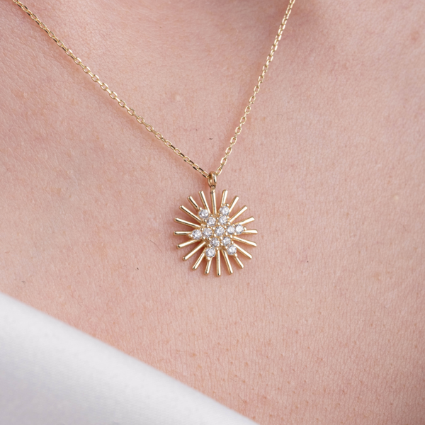 Gümüş Kolye - Aşk Pusulası Taşlı Modern Tasarım Tarz 925 Ayar Gümüş Kolye-Aşk Pusulası Şans Kolyesi - Image 1