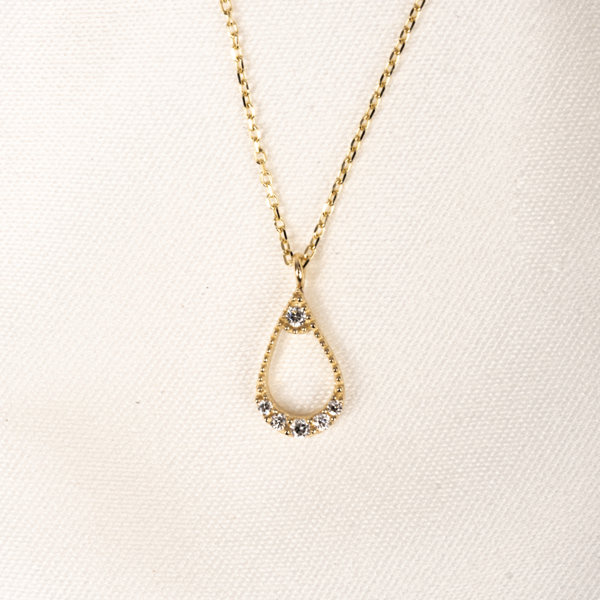 Gümüş Kolye - İçi Boş 0.30CT Pırlanta(Signty)Taşlı Damla Figürlü Tasarım Modern 925 Ayar Gümüş Kolye - Image 1