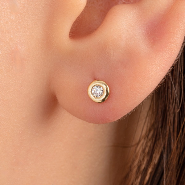 Gümüş Küpe - 925 Ayar Gümüş Minimal Yuvarlak Taşlı Küpe - Image 1