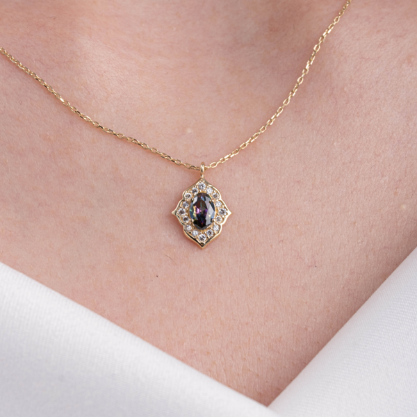 Gümüş Kolye - Vintage Mistik Topaz Taşlı Minimal Tarz Tasarım 925 Ayar Doğal Taşlı Gümüş Kolye - Image 1