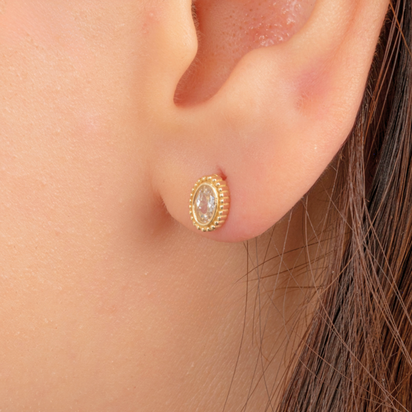 Gümüş Küpe - 925 Ayar Gümüş Oval Taşlı Tasarım Küpe - Image 1