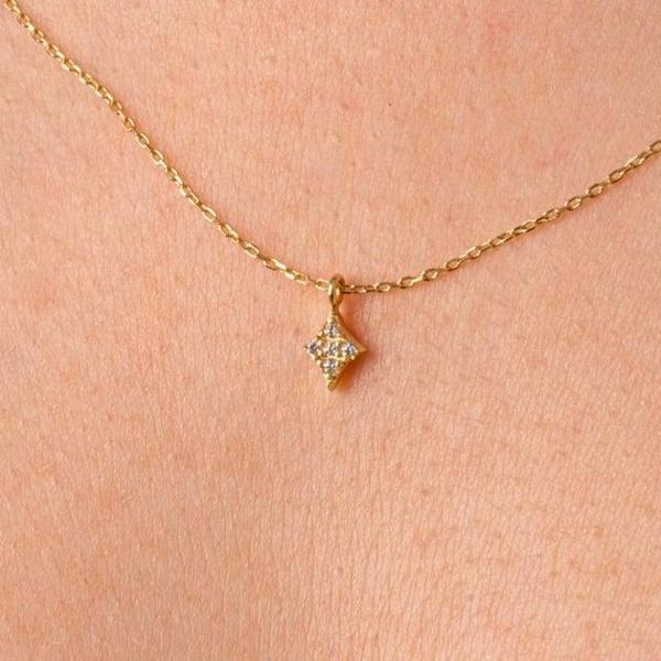 Gümüş Kolye - Pırlanta Monürü Gümüş Kolye-Karo Pırlanta Motürü Hediye Kolye-Kadın Gümüş Kolye - Image 1