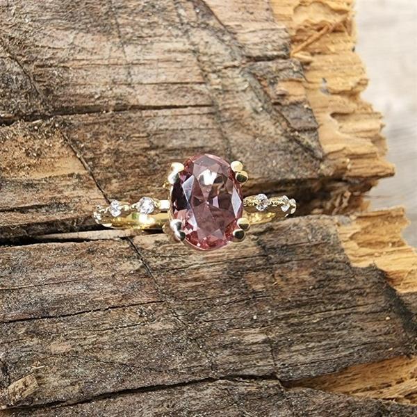 Gümüş Yüzük - 0.95 CT Zultanit Kadın 925 Ayar Gümüş Evlilik Teklifi Yüzüğü - Doğal Taşlı Gümüş Yüzük - Image 1