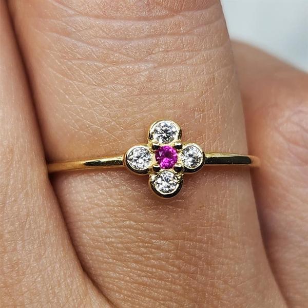 Gümüş Yüzük - Minimal Papatya Ruby Taşlı (Lal Taşı) 925 Ayar Gümüş Yüzük - Image 1