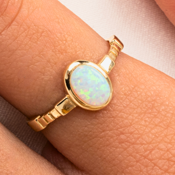 Gümüş Yüzük -Opal Taşlı Oval Kesim Boğumlu Tektaş Tasarım 925 Ayar Gümüş Kadın Yüzük-Hediyelik Yüzük - Image 1