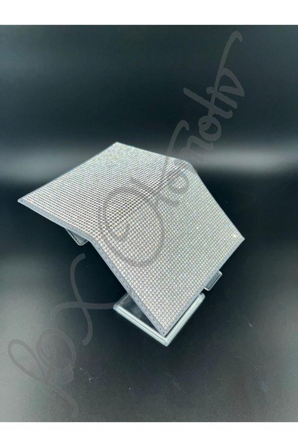 Efeaks Taşlı Gümüş Ruhsat Kabı Gri Zeminli - Image 1