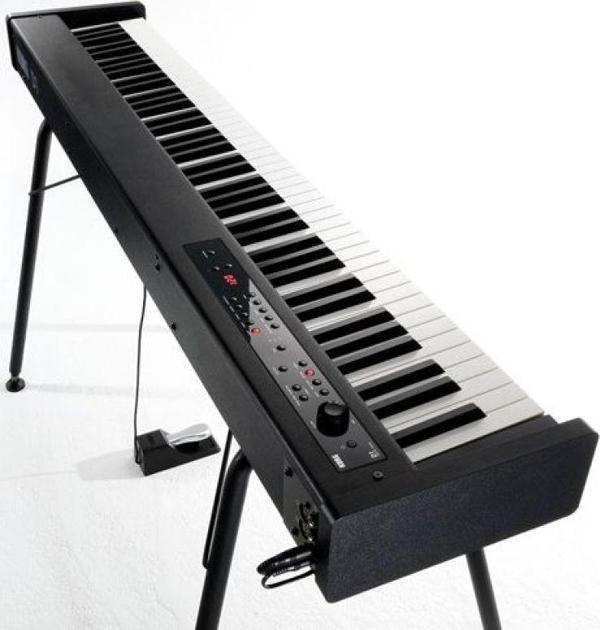 Korg D1 - Image 1
