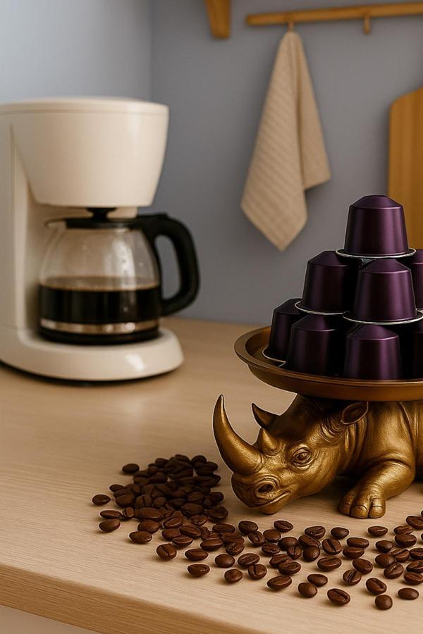 Pamuk'S Design Dekoratif Tasarım Gold Gergedan Sunum Not Pratik Gereç Vegan Üretim 14 X 14 Cm - Image 1