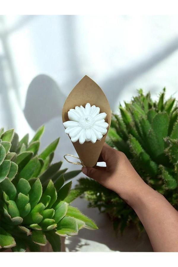 Calma Flame El Yapımı Söz, Nişan, Nikah, Kına, Baby Shower, Doğum Günü Hediyesi Papatya Mum Buket- 10 Adet - Image 1